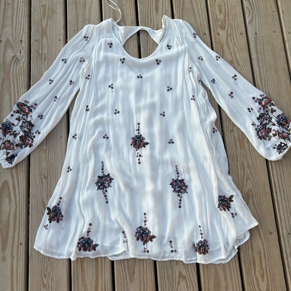 Free People Embroidered Oxford Swing Cut Out Mini Dress Size Large Small Flaw - Picture 1 of 16